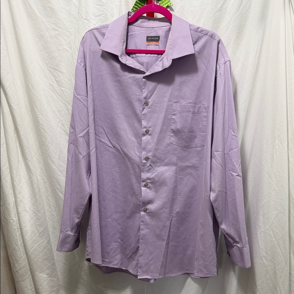 Van Heusen Men's Lavender Dress Shirt